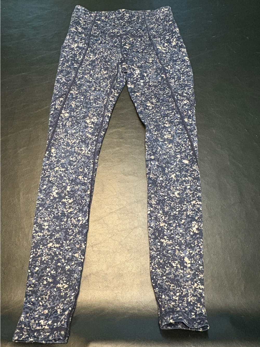 Athleta Busy Print Leggings size small